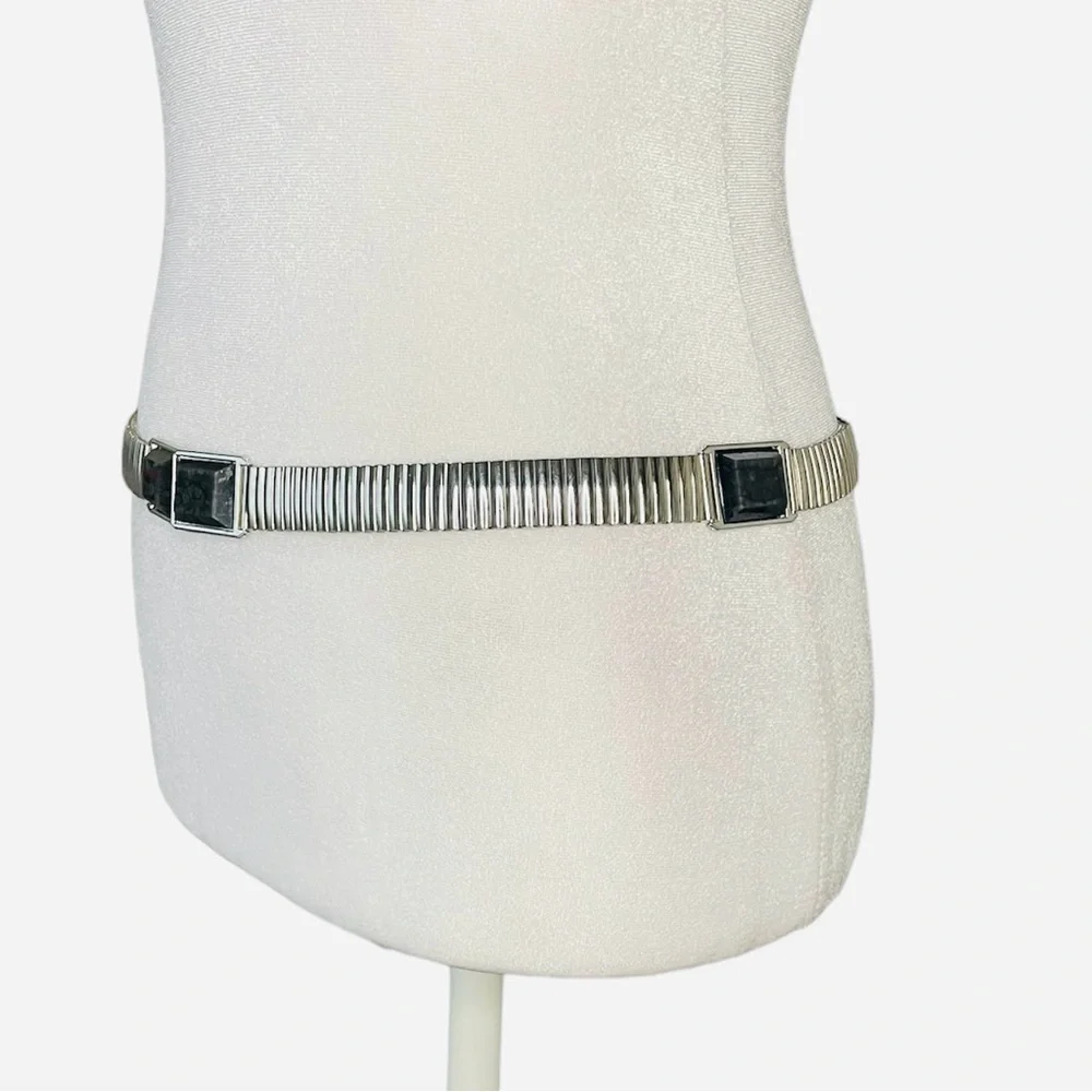 Y2k WOMAN STAINLESS STEEL STRETCHING With FAUX STONE LINKS BELT Size S/M